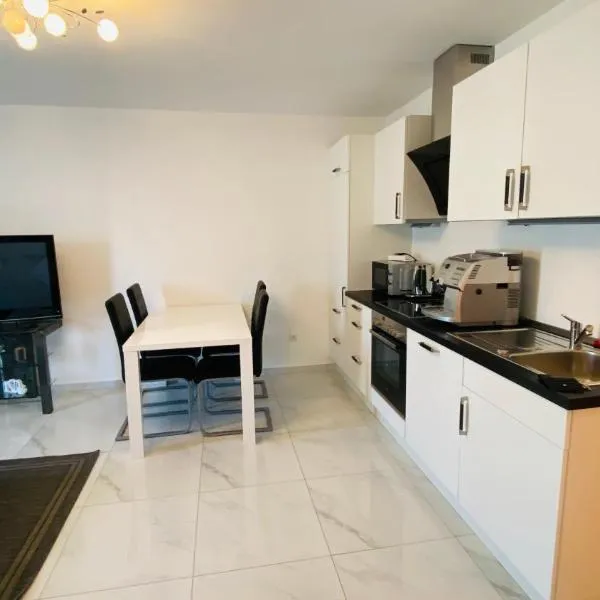 Moderne Wohnung im Rhein-Main-Gebiet, hotel v destinaci Idstein