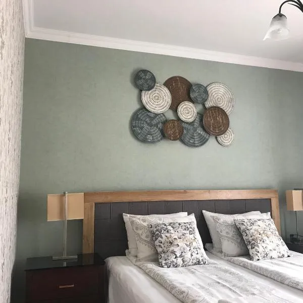 Eden Apartman, hotel en Ópusztaszer