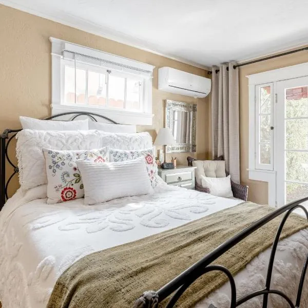 Casita Gundry- Boutique Hideaway, Quaint Historic Charm، فندق في لونغ بيتش