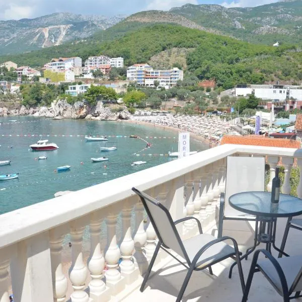 Andaluni Beach Apartments, hotelli Pržnossa