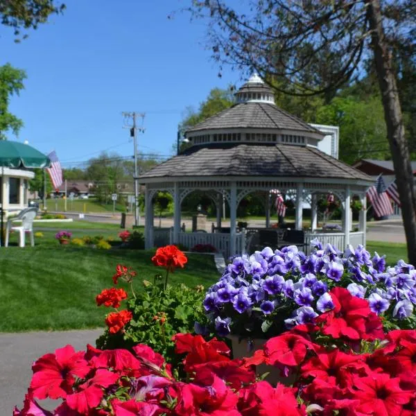 Amber's Inn and Suites, hotel in Plainville