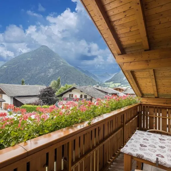 Apartment Arnika - Mesnerhof, hotel in Sand in Taufers