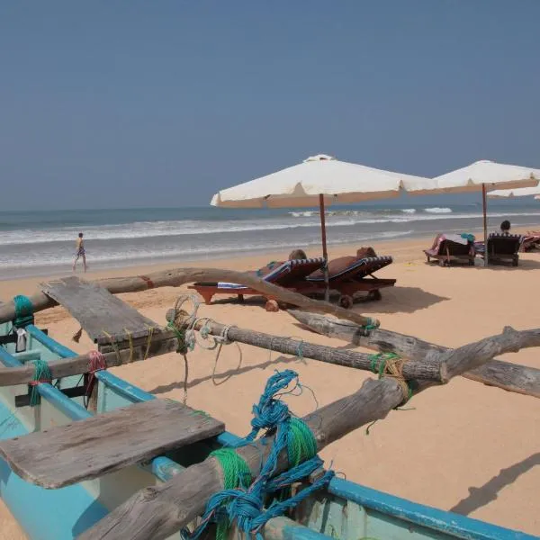 Wunderbar Beach Hotel, hotel in Andiyagoda