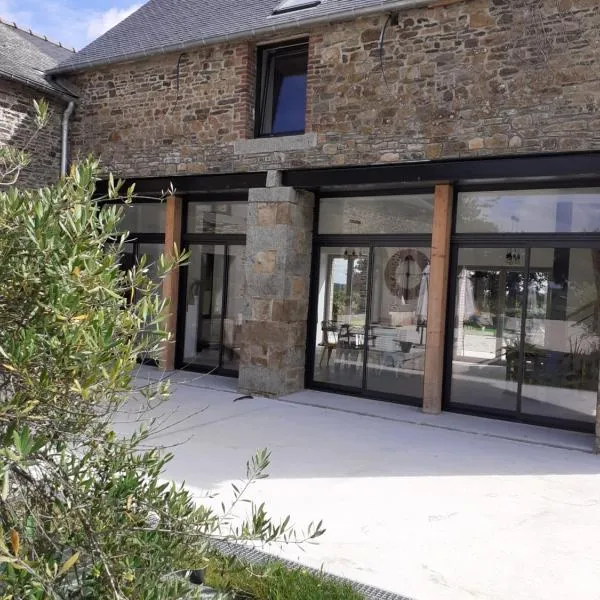 Chambres d`hôtes Domaine des Haies, hotel v destinaci Dol-de-Bretagne