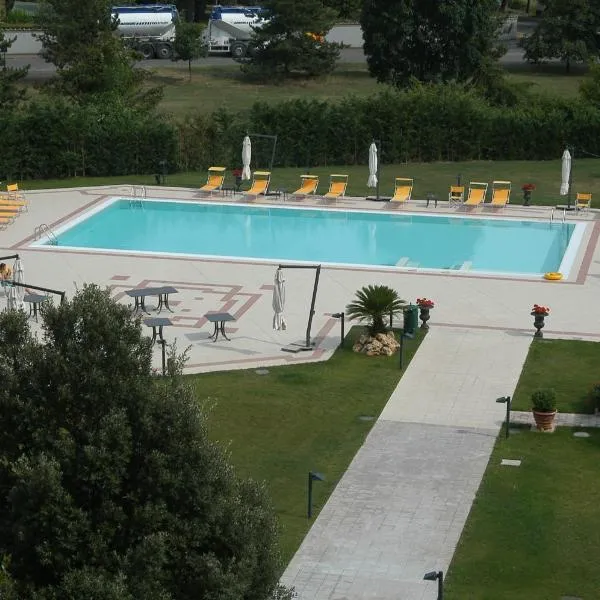 Park Hotel Ripaverde, hotel in Cerliano