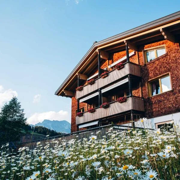 Haus Braunarl, hotel v destinaci Lech am Arlberg