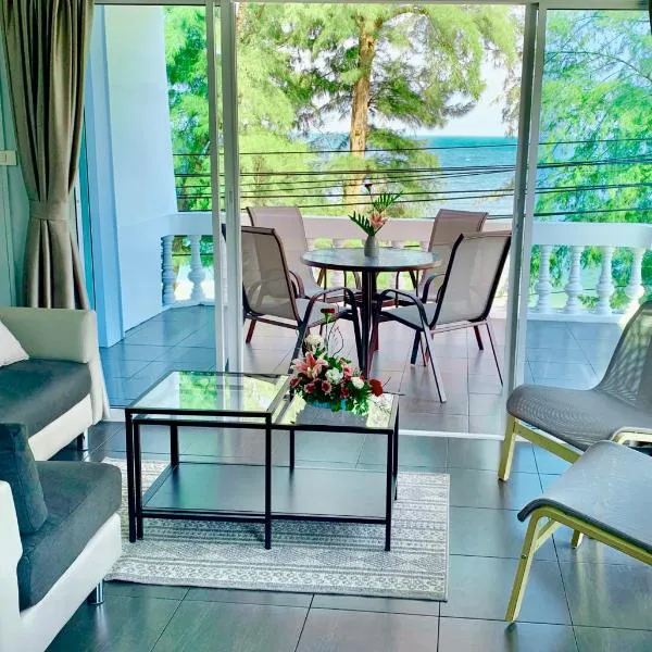 THE BEACH CHA AM Suites, hotel in Cha Am