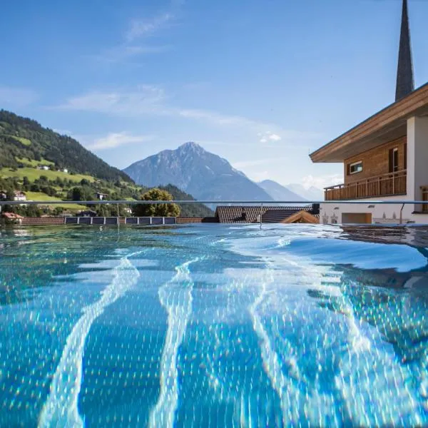 Kinderhotel Stefan, hótel í Arzl im Pitztal