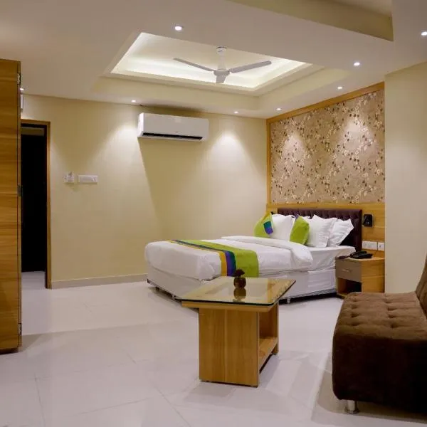 Click Hotel Capital House, hotell i Patna