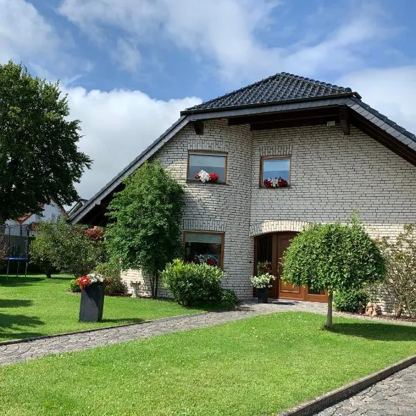 wunderschöne "Ferienwohnung-Simmerath de" Eifel NordEifel Nationalpark, Hotel in Simmerath