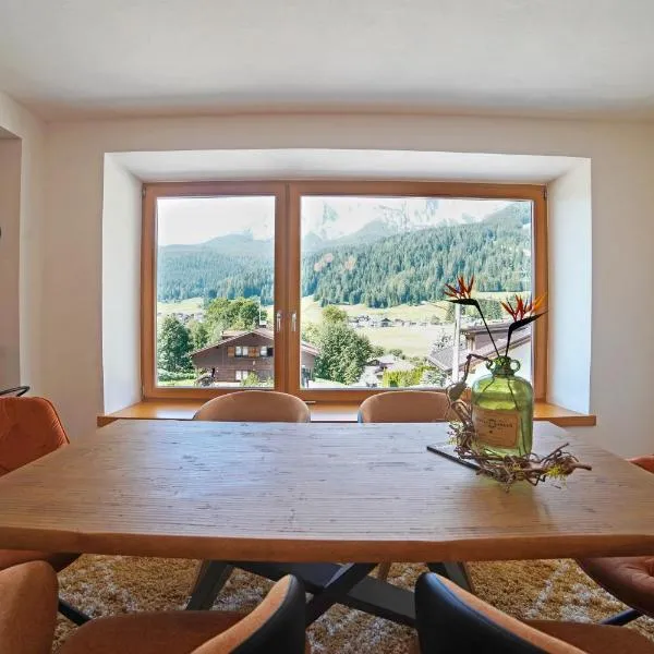 Design Residence Del Passo, hotel em Padola