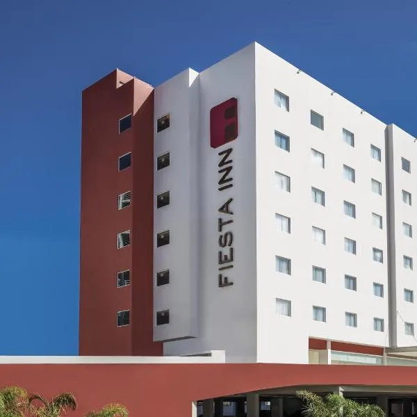 Fiesta Inn Guadalajara Periferico Poniente, hotel v destinácii La Venta del Astillero