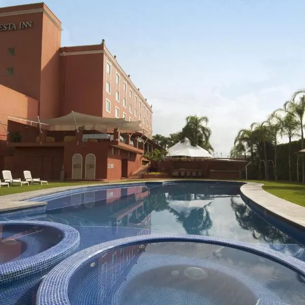 Fiesta Inn Cuernavaca, hotel en Atlacomulco
