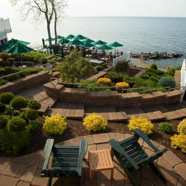 The Lakehouse Inn Geneva, hotel en Saybrook