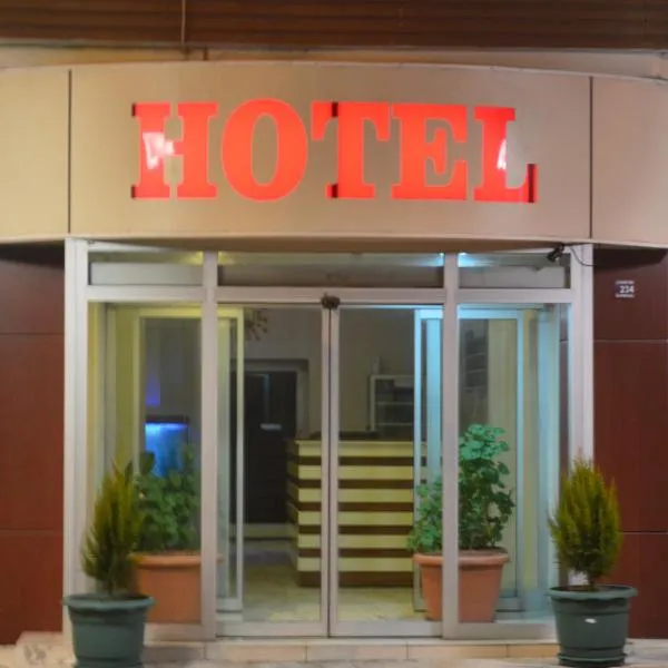 Viesnīca Isık Hotel pilsētā Kemal