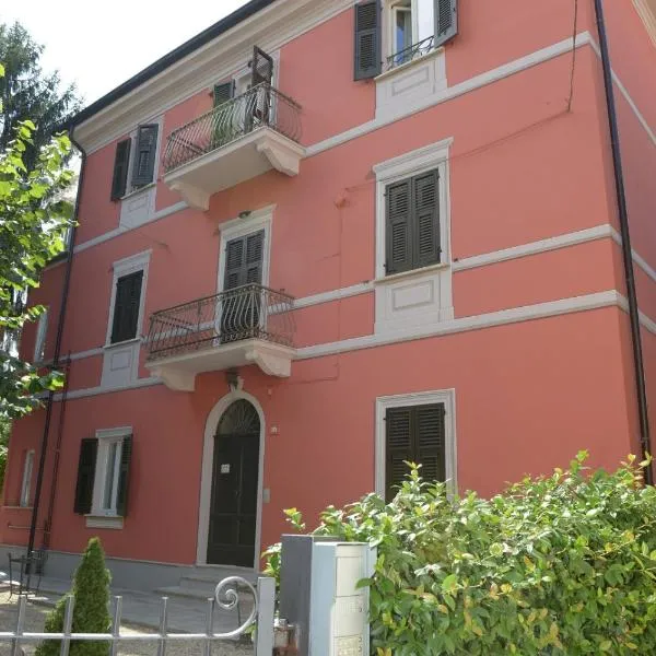 Rivaro Palace, hotel en Novi Ligure