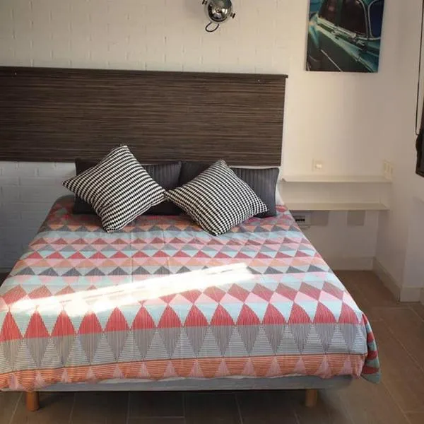 Apartamento Boo, hotel v destinaci Boó de Piélagos