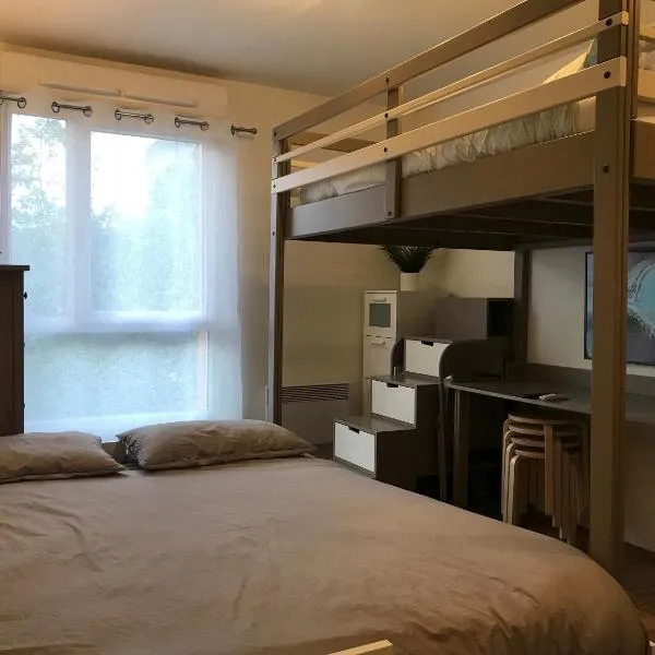 Studio 22m2 RER Val d’Europe à 150m /Disney-Paris, hotel v destinácii Montévrain