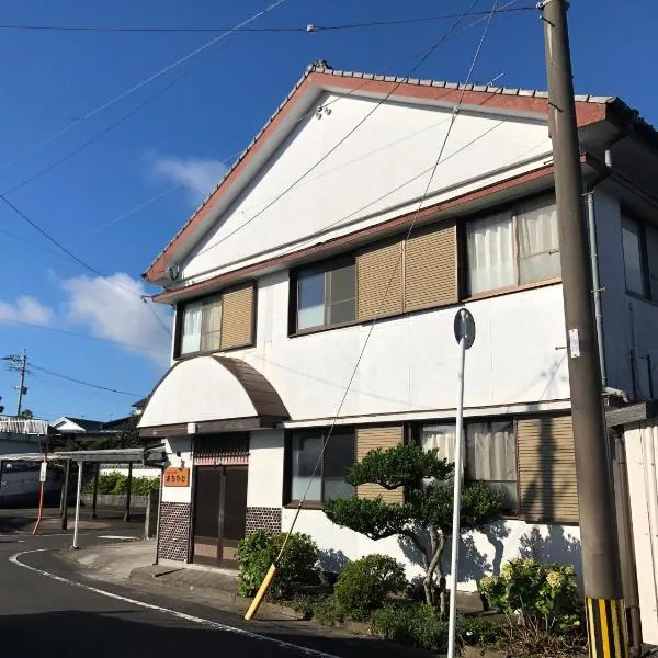 ゲストハウスまちかど Guest House MACHIKADO, hotel v destinaci Ibusuki