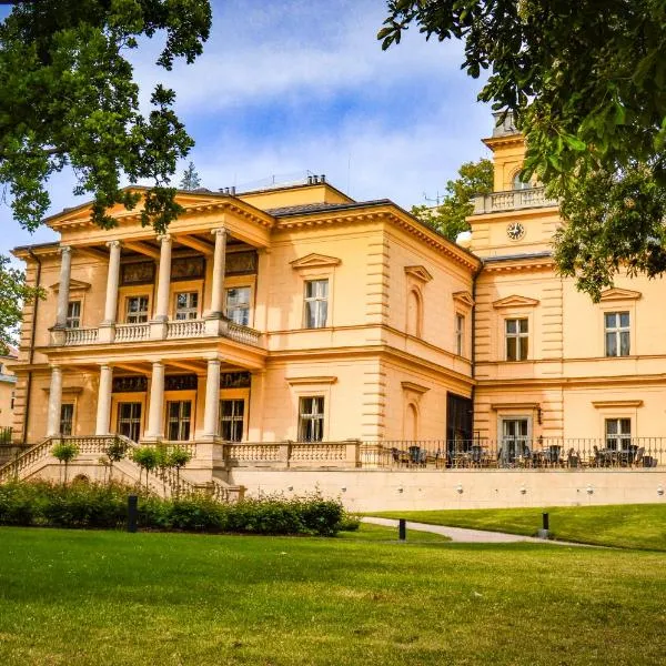 Vila Lanna, hotel em Tuchoměřice