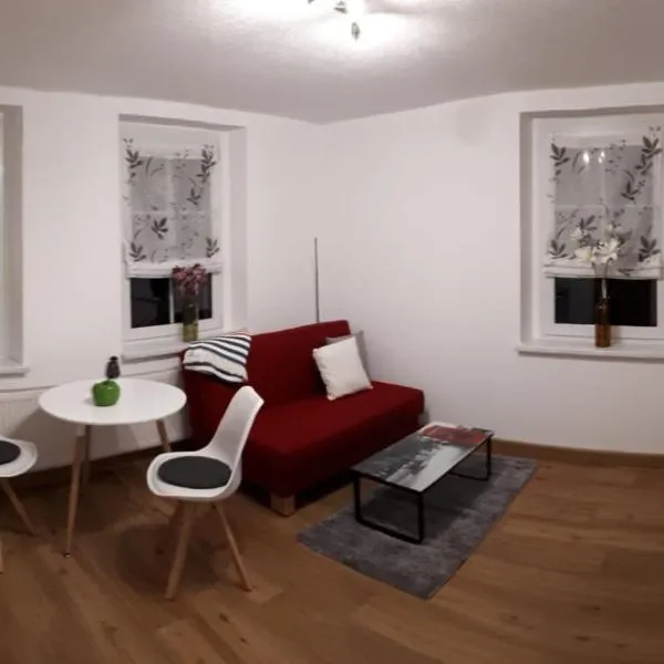 gemütliche Ferienwohnung in der Oberlausitz, hotel v destinaci Habrachćicy