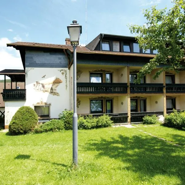 Hotel & Restaurant Zum Deutschen Haus, hotel en Seelenberg