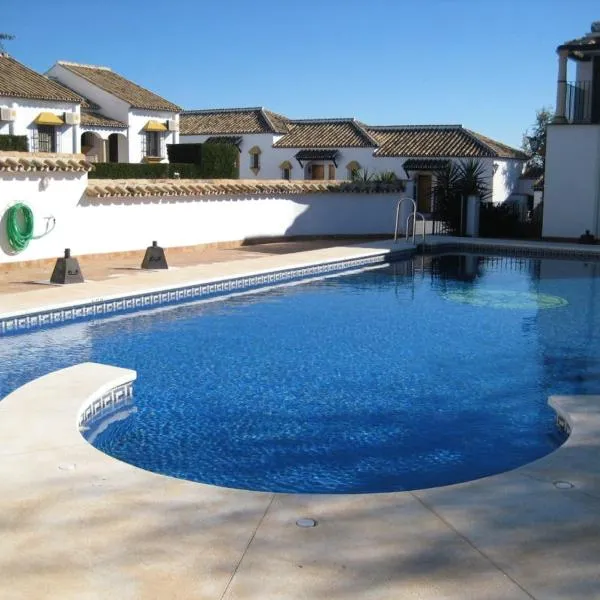 3 bedrooms house with shared pool and wifi at Hornachuelos, hotel v mestu Hornachuelos