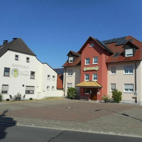 Pension zur Traube 3 Sterne, hotel in Dingolshausen