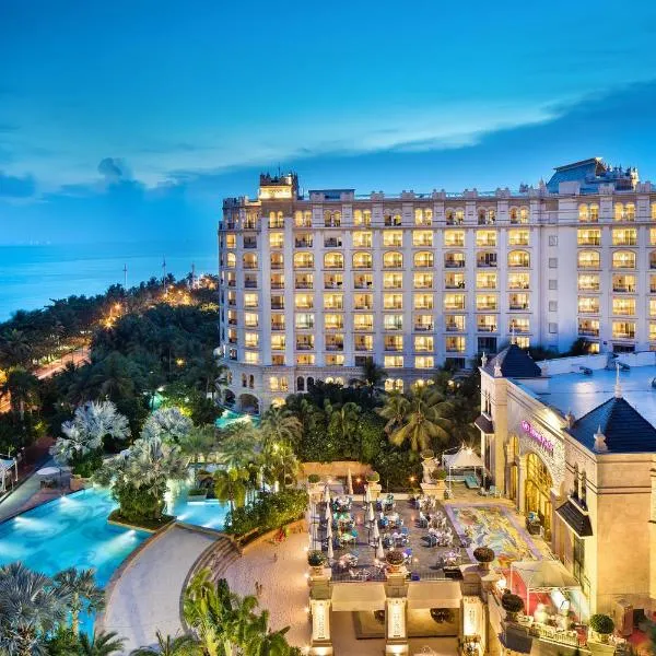 Crowne Plaza Resort Sanya Bay by IHG, hôtel à Sanya