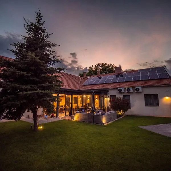 Völgy Vendégház, hotel v destinaci Etyek