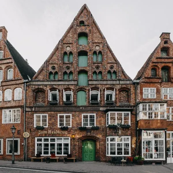 Hotel zum Heidkrug & Café Lil, hotell i Lüneburg