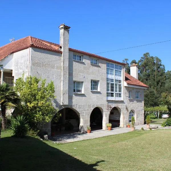 Os Areeiros Turismo Rural & Bodega, хотел в Santa Cristina de Cobres