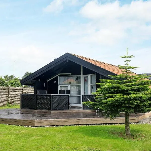 5 person holiday home in Otterup, hotel v destinaci Otterup