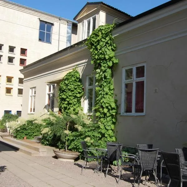 Vandrarhem Uppsala Kungsängstorg, hotel in Uppsala