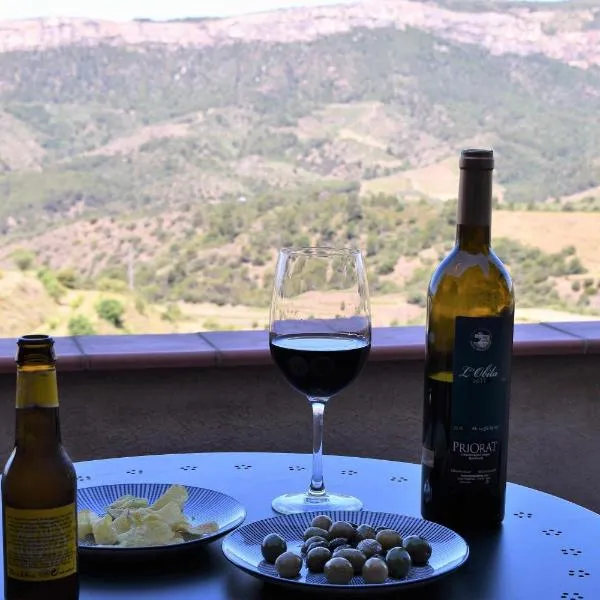 Ca lAixut Turismo Rural, hotel v destinaci Gratallops
