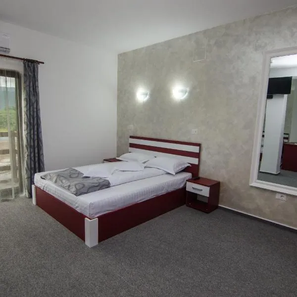 Pensiunea Scorilo, hotel v destinaci Plopi