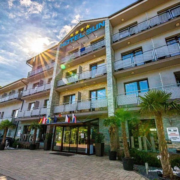 Hotel Sun, hotel Szencen