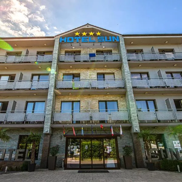 Hotel Sun, hotel in Senec