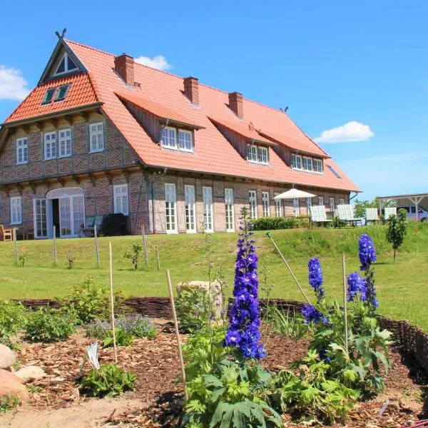 Landhaus Fünfseen, hotel di Funfseen