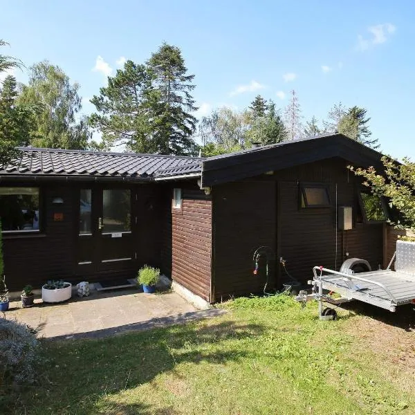 8 person holiday home in Holbæk, hotel v destinaci Holbaek