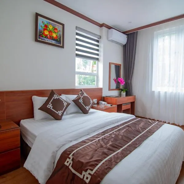 LUXURY HOSTEL, hotel di Ha Giang