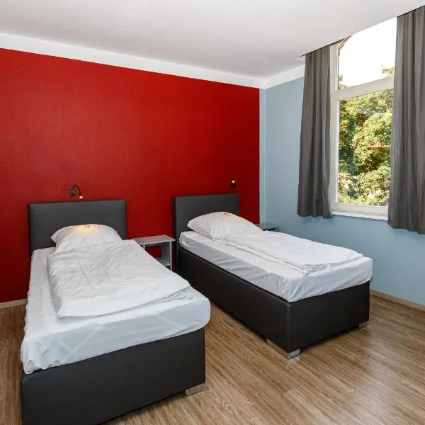Apart Hotel Sarstedter Hof, hotel v destinaci Sarstedt
