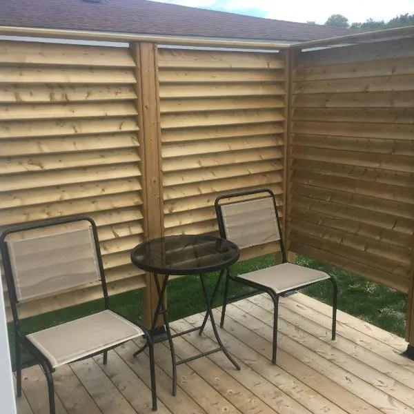 Quidi Vidi Retreat 3, hotel di St. John's