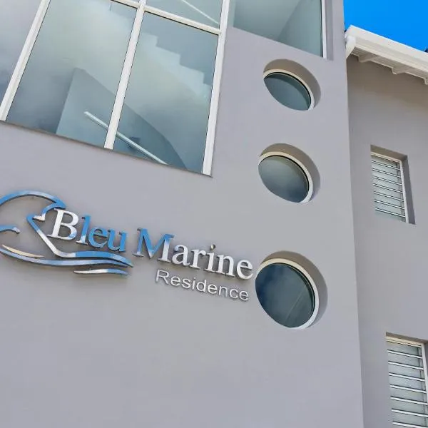 Viesnīca Residence Bleu Marine - Honeymoon apartments pilsētā Les Terres Basses