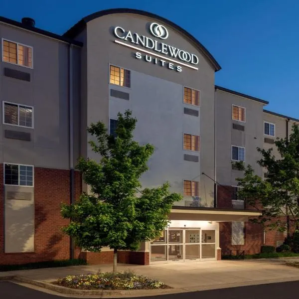 Candlewood Suites Athens by IHG, hotel di Athens
