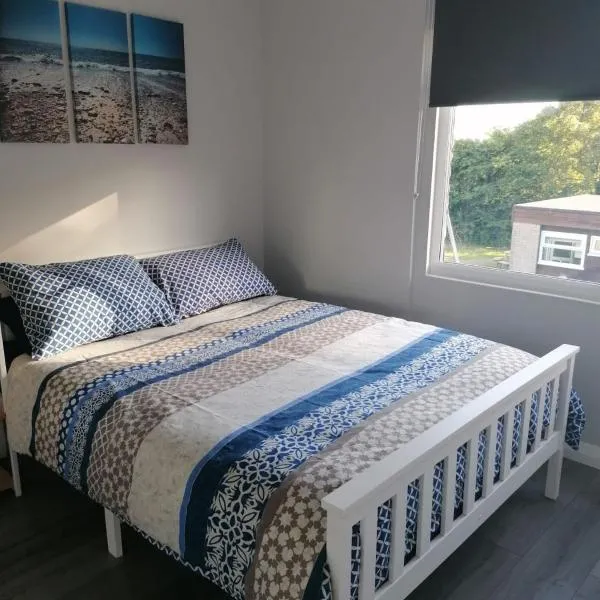 Chalet at Penstowe Holiday Park Near Bude, hotelli kohteessa Bude