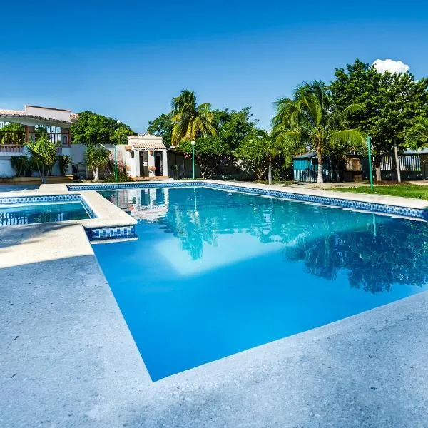Capital O Oxtankah,chetumal bay, hotel v destinaci Calderitas