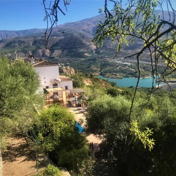 Jardin Andaluz veleta, hotel v destinácii Pinos del Valle