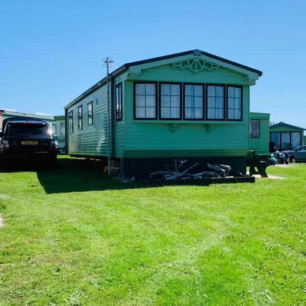 157 Amour Caravan, hotel v destinaci Tywyn