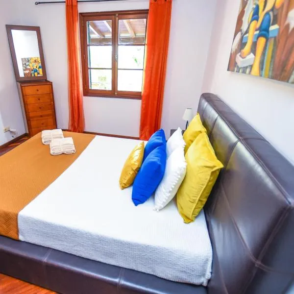 A House near CR7 Museum Madeira, Hotel in Funchal